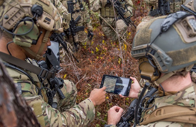 soldiers demoing Advanced Battle Management System