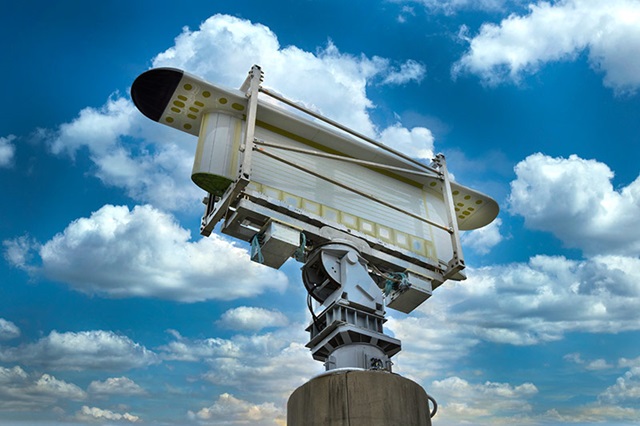 surveillance radar with sky background